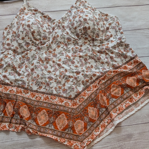 No Boundaries Women's Paisley Cottage Core Vibes Tank Top Size XXL Juniors - Picture 4 of 13